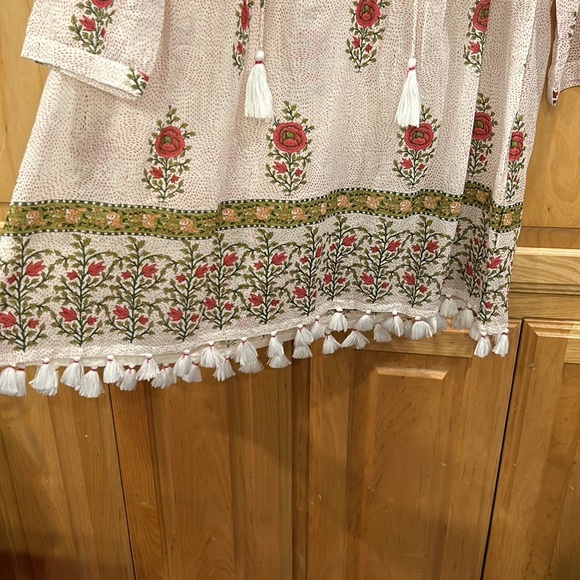 Roller Rabbit Floral Cover Up Tunic - Picture 6 of 9
